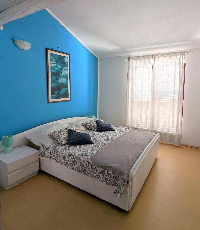 Apartment Marica Гребащиця Екстер'єр фото