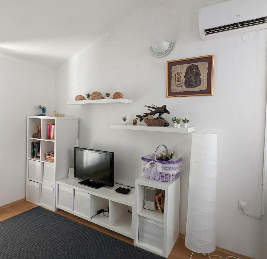 Apartment Marica Гребащиця Екстер'єр фото